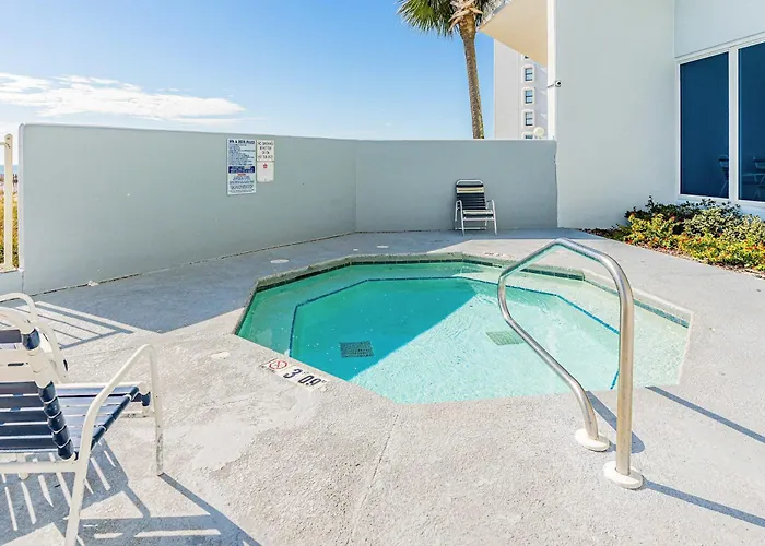 Gulf-front With View Balcony Ac & Pools Hot Tubs Sauna *